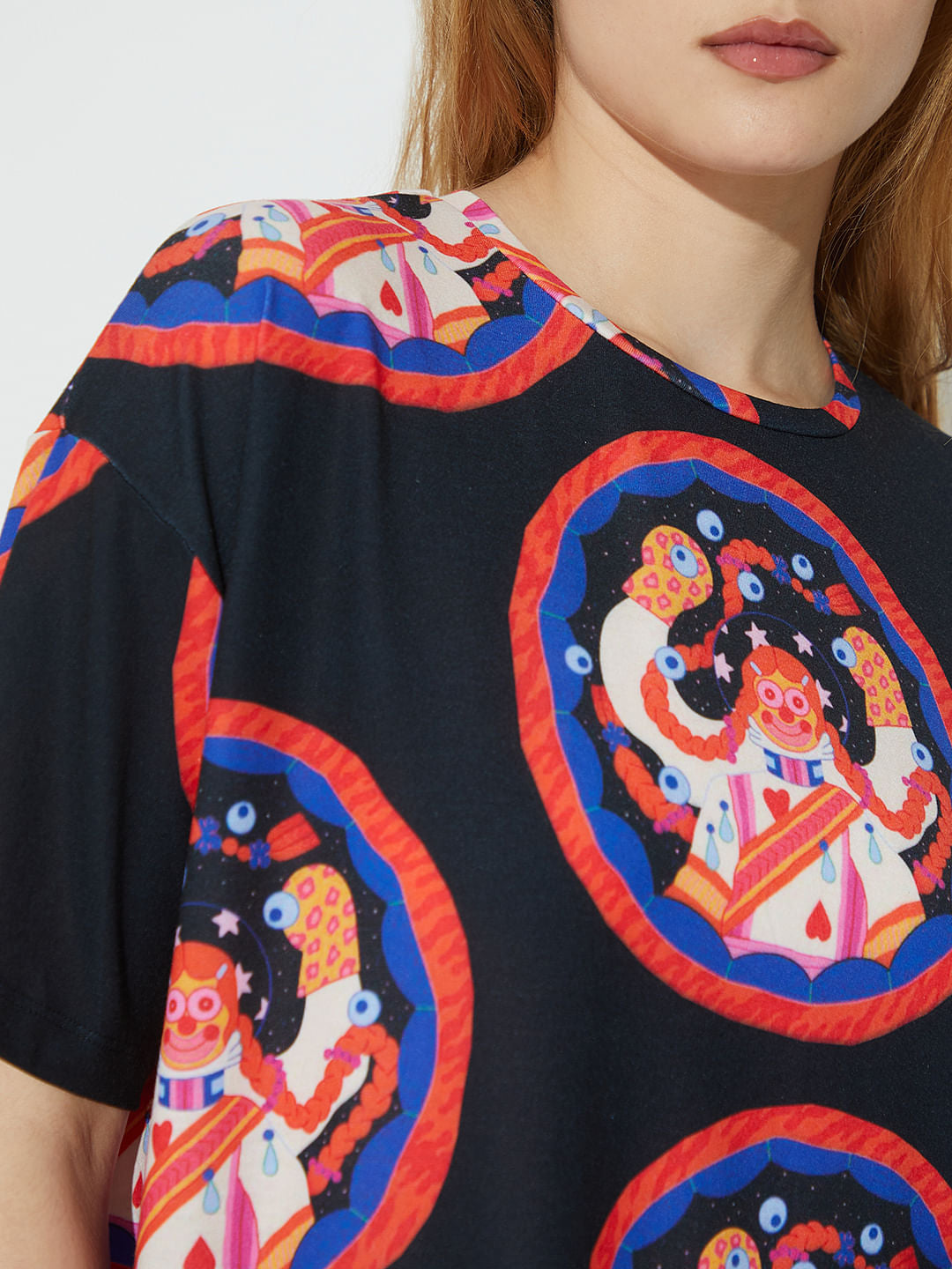 Only X Artverse Black Printed T-Shirt