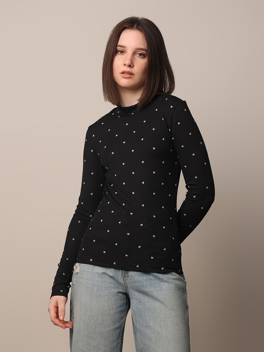 Black Heart Print Fitted Top