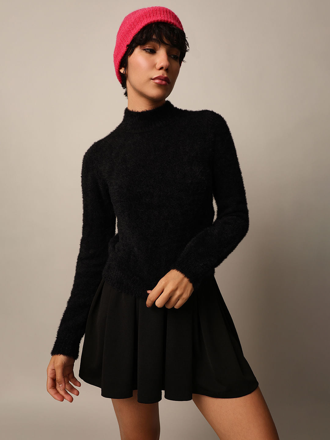 Black High Neck Fuzzy Pullover