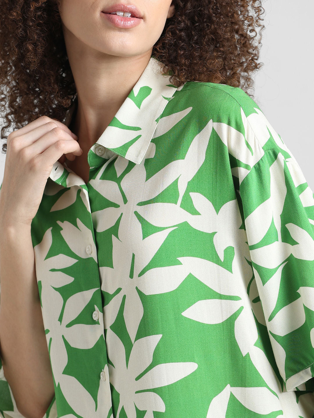 Green Tropical Print Shirt