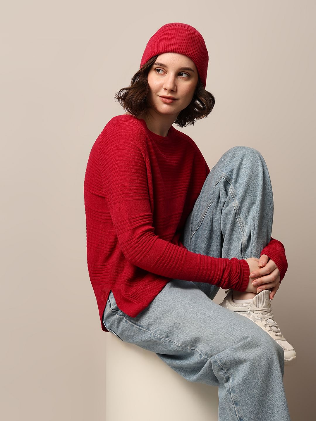 Red Structured Knit Pullover