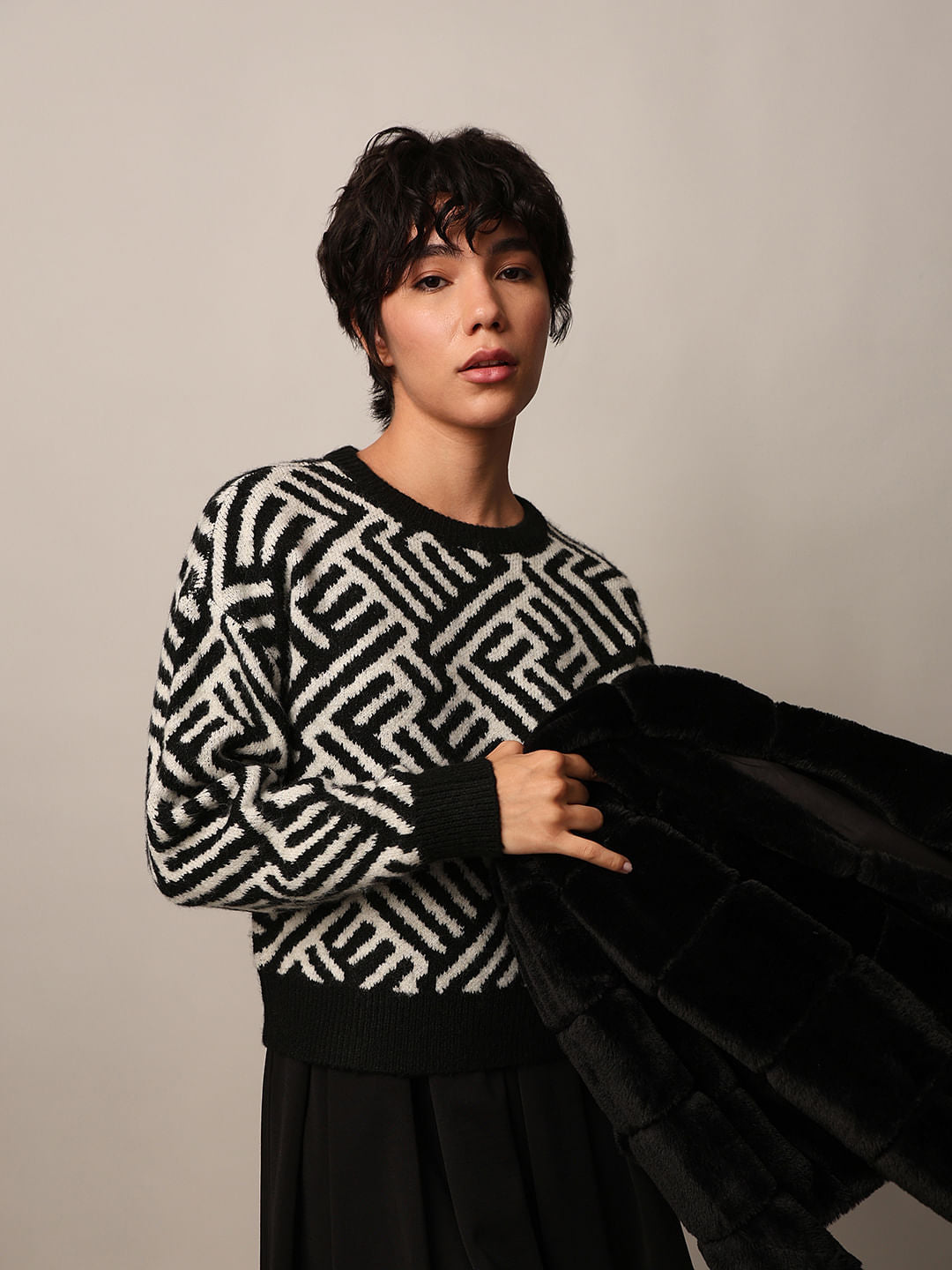Black Jacquard Knit Pullover