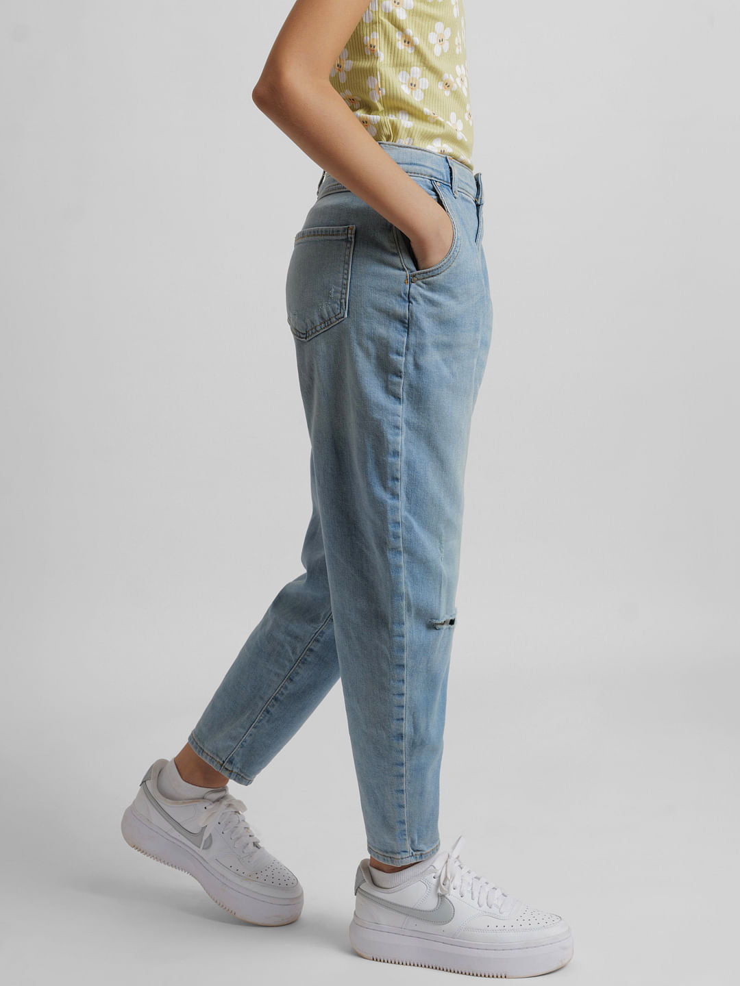 Girls Light Blue High Rise Balloon Fit Jeans