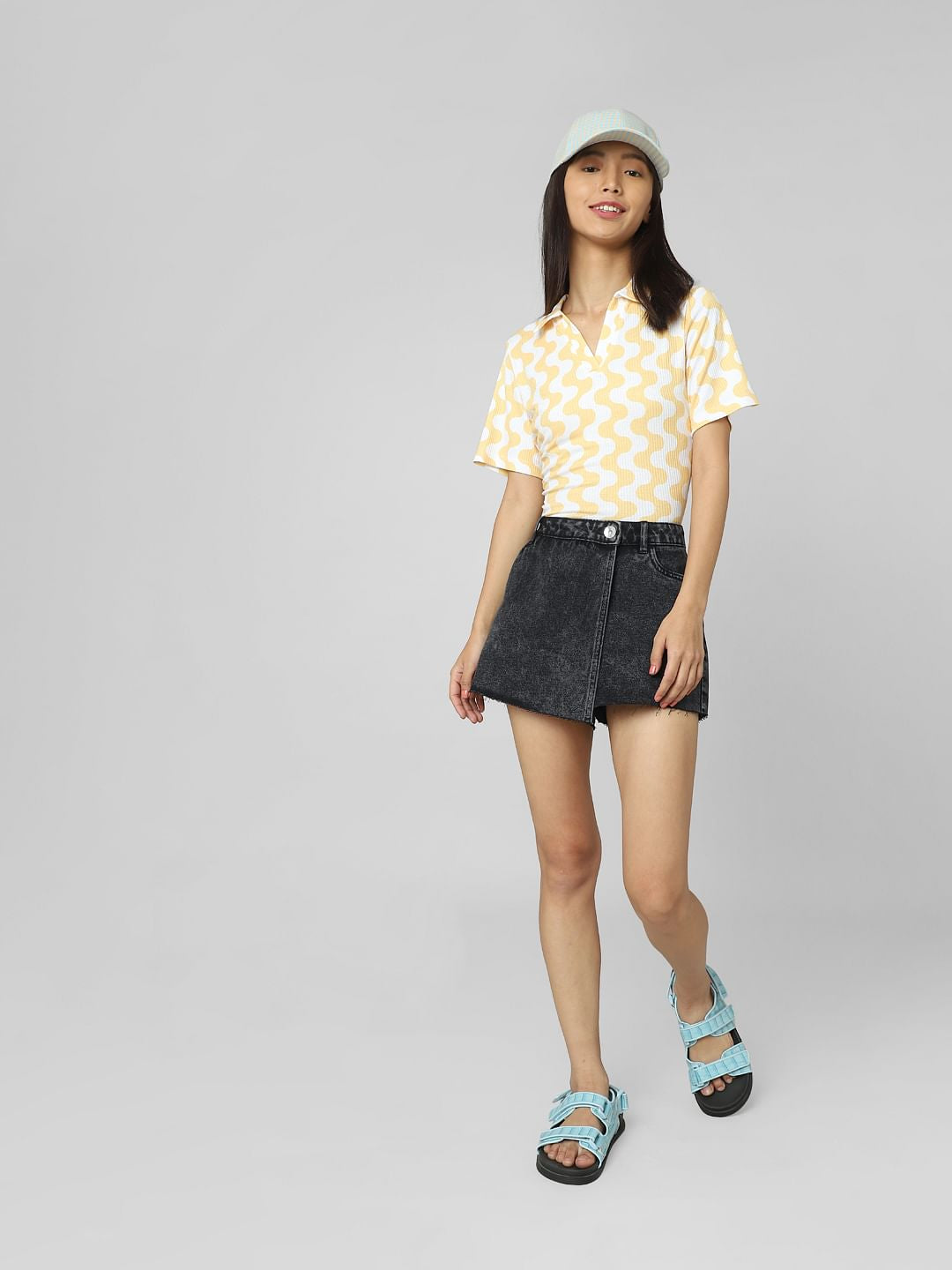 Black Mid Rise Denim Skorts