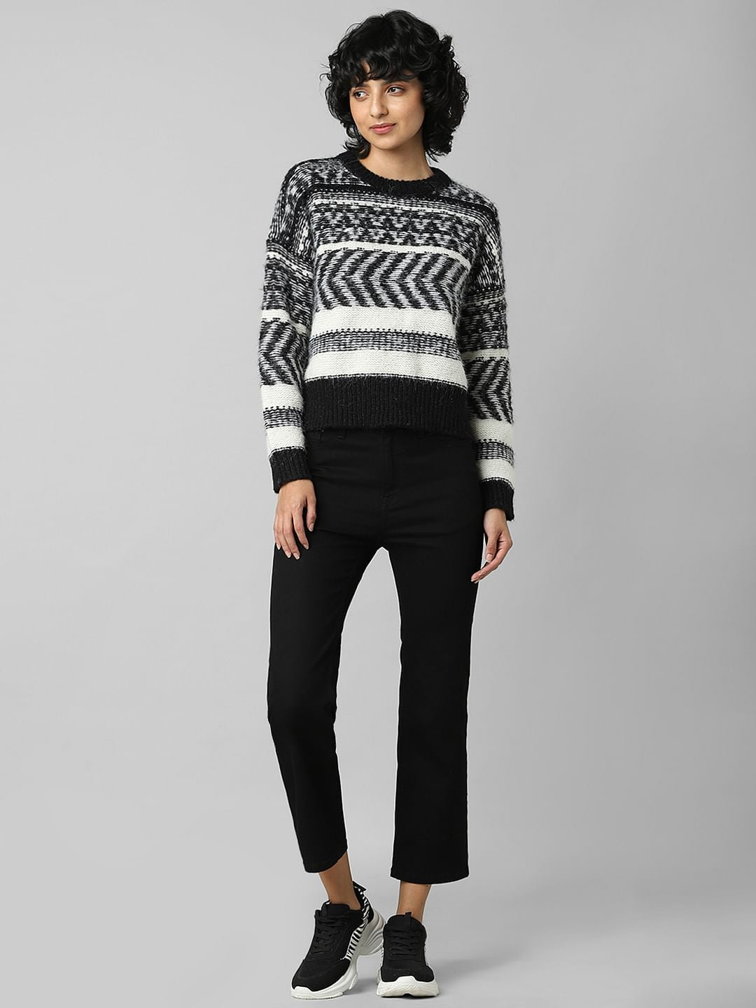 Black Jacquard Printed Pullover