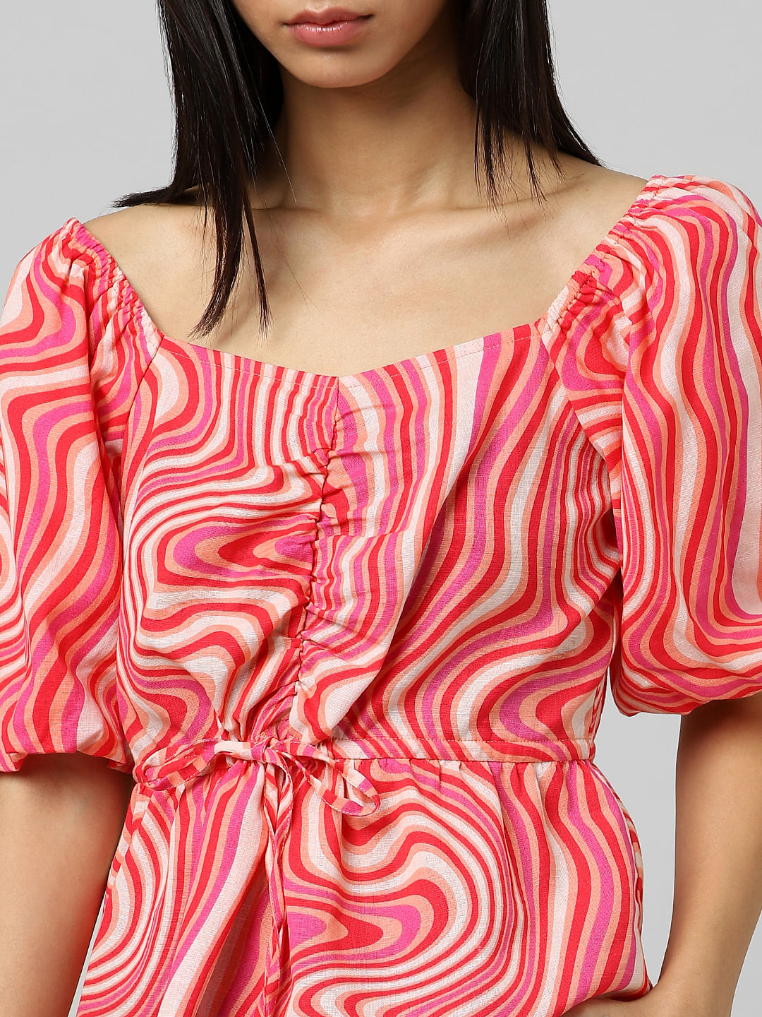 Red Printed Balloon-Sleeved Top