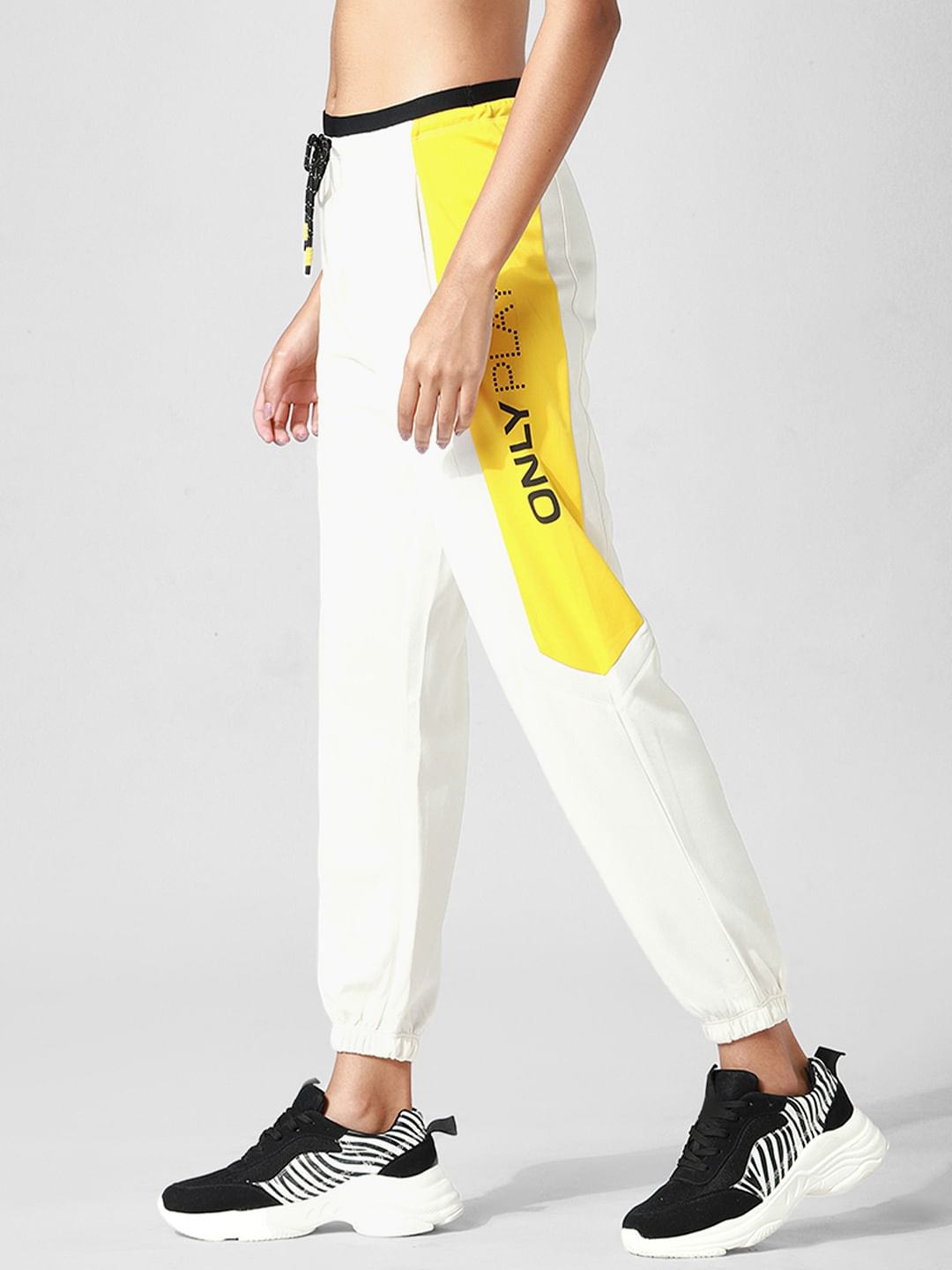 White Mid Rise Colourblocked Co-Ord Joggers