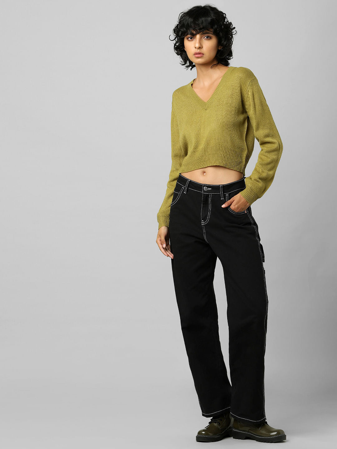 Green V-Neck Cropped Pullover