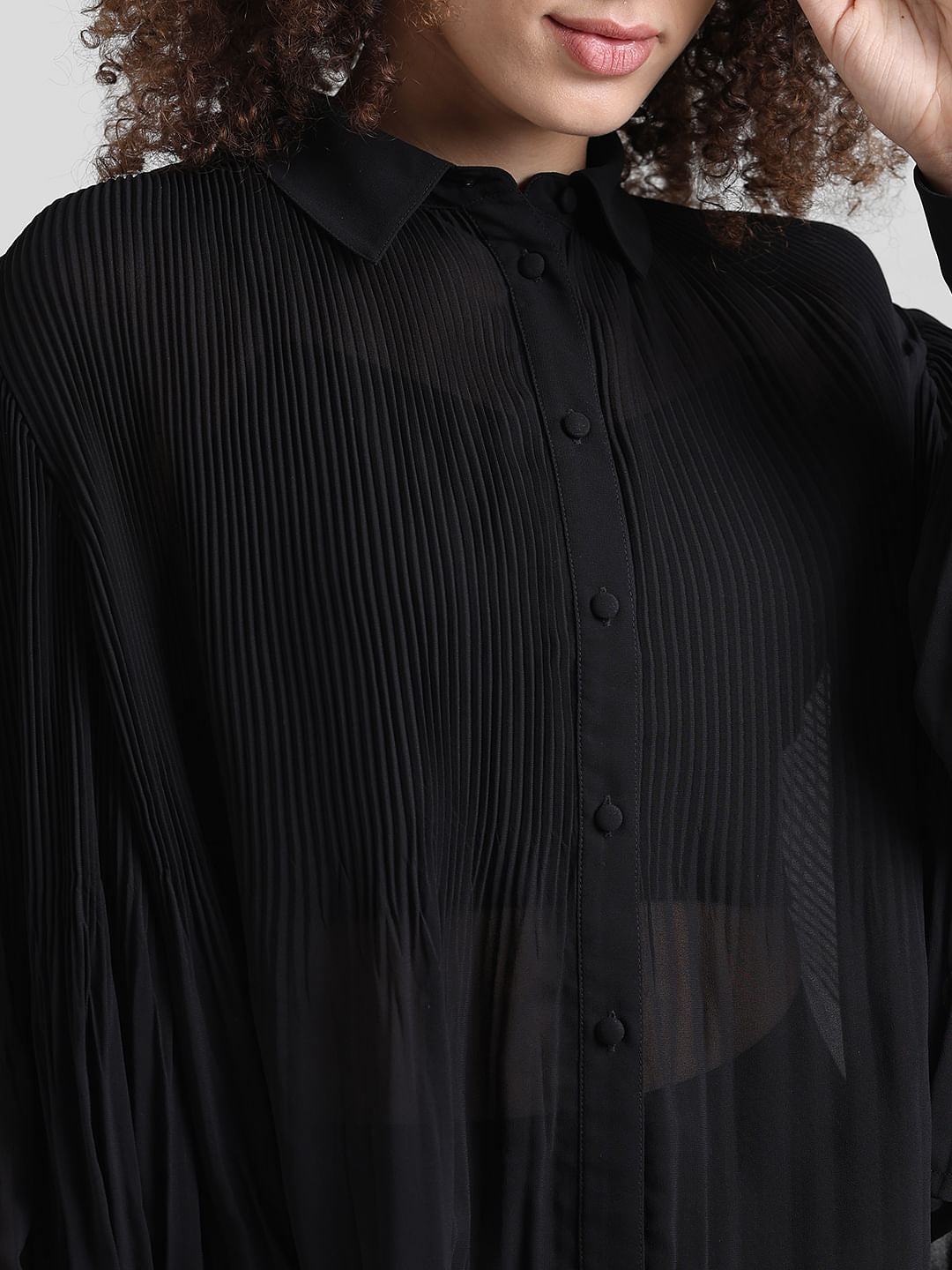 Black Pleated Cropped Shirt