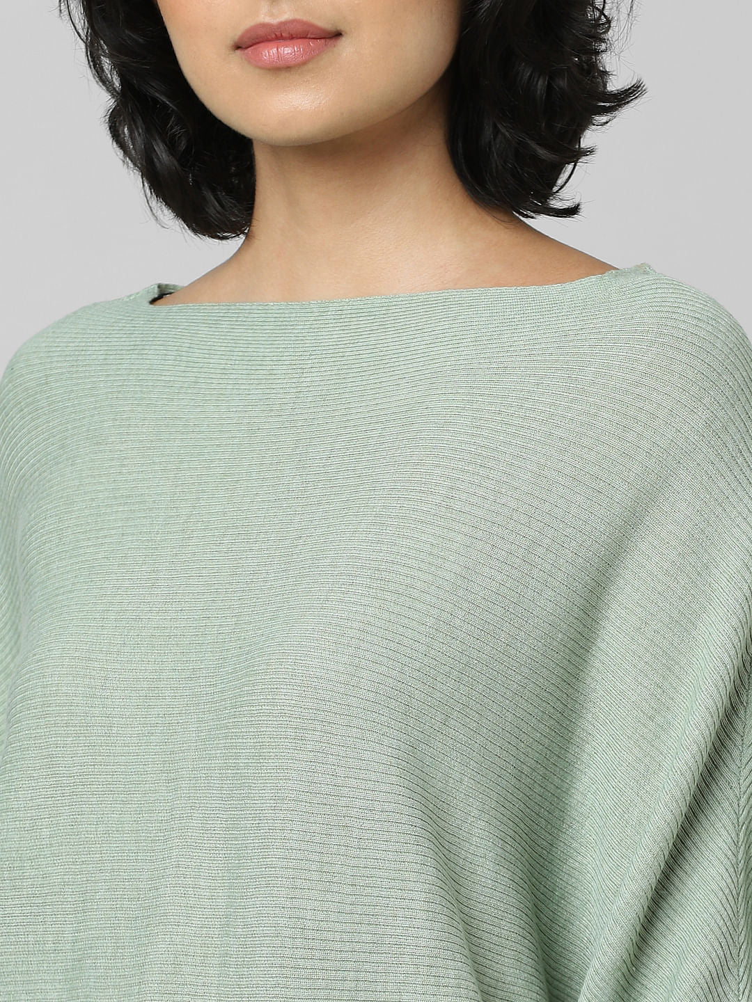 Green Bat Sleeves Pullover