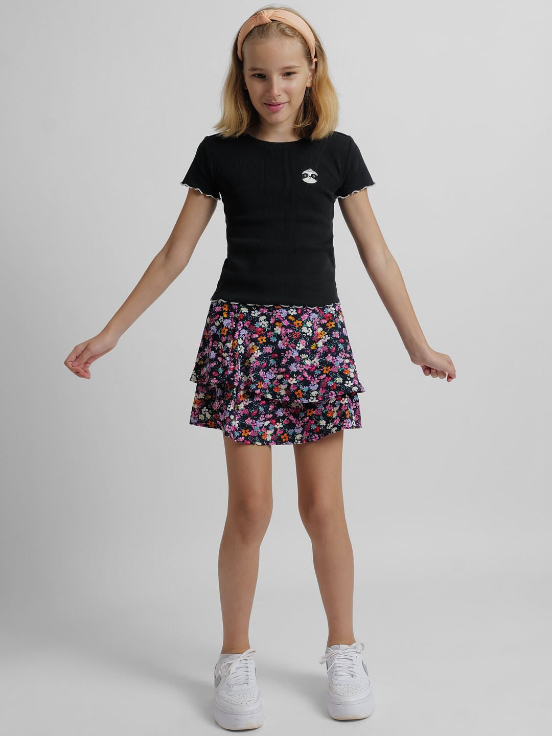 Girls Black Layered Floral Short Skirt