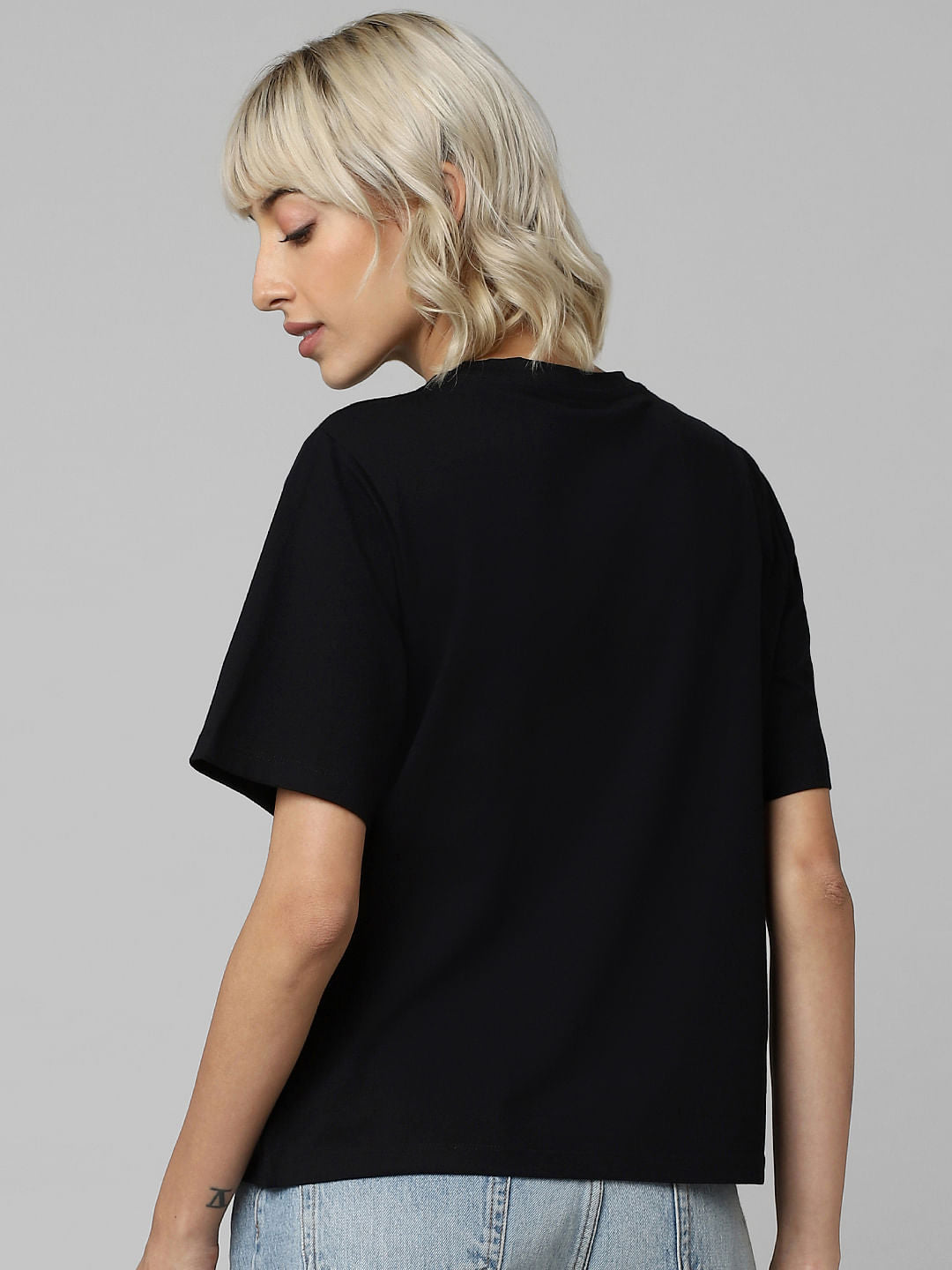 Only X Looney Tunes Black Graphic Print T-Shirt