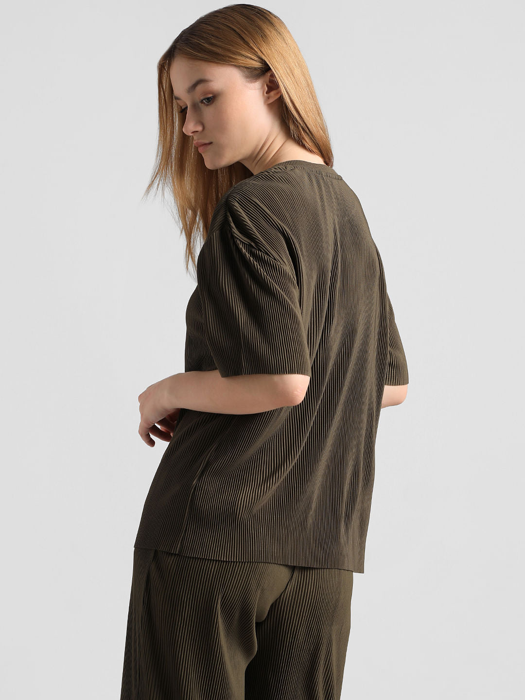 Olive Pleated Co-Ord Set T-Shirt