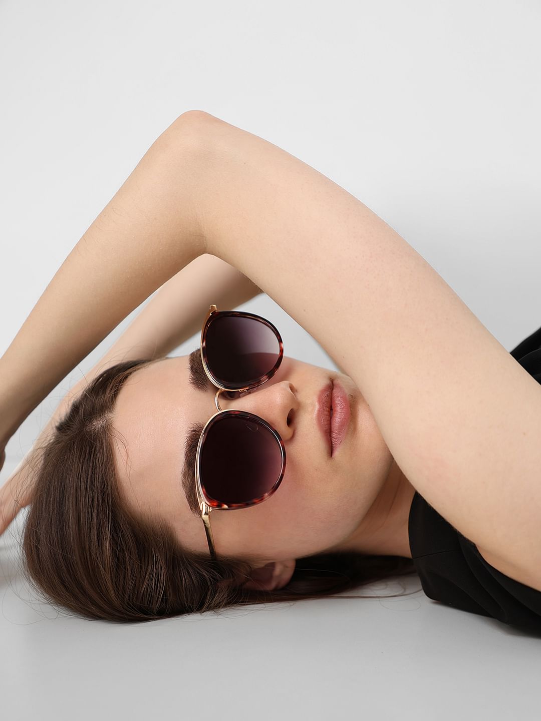 Black Turtle Frame Sunglasses