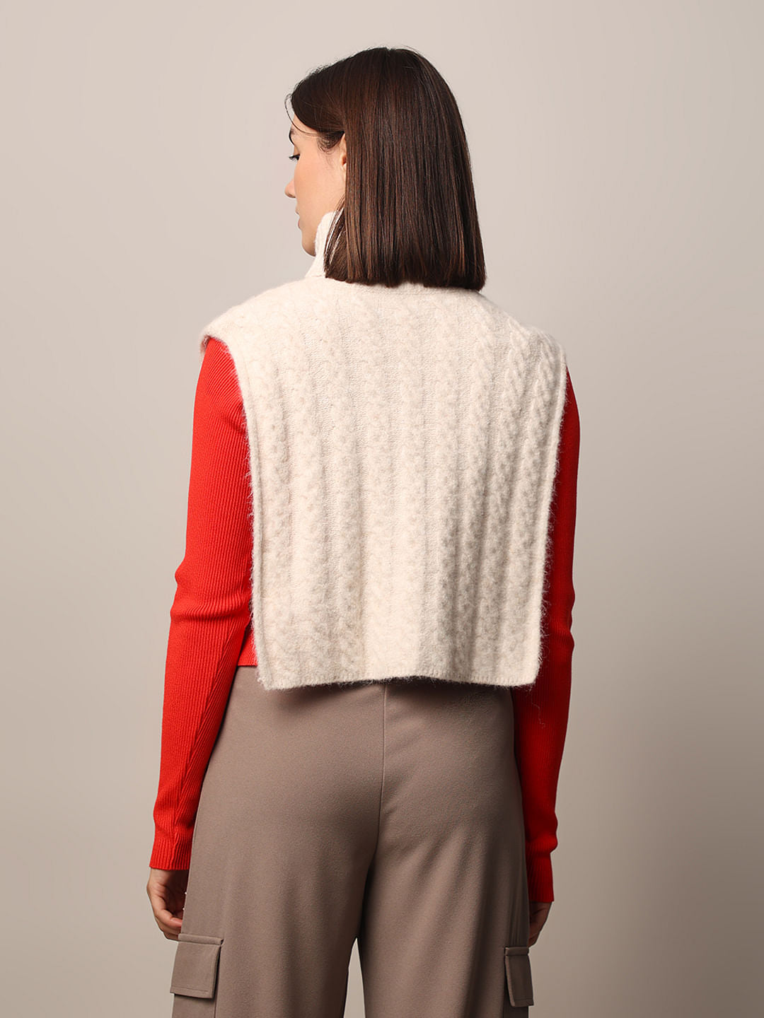 White High Neck Knitted Top