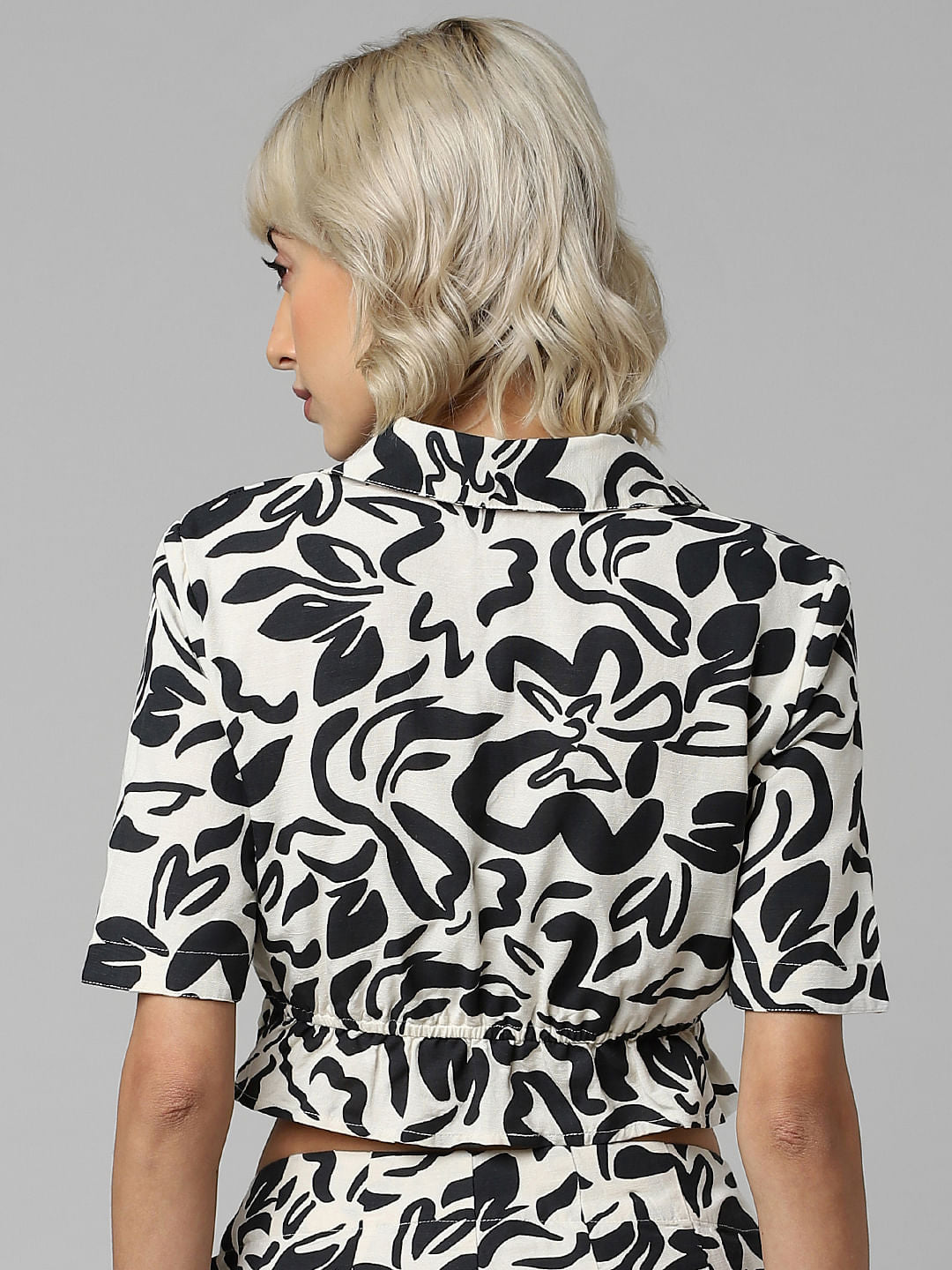 Black Floral Co-Ord Set Cropped Shirt