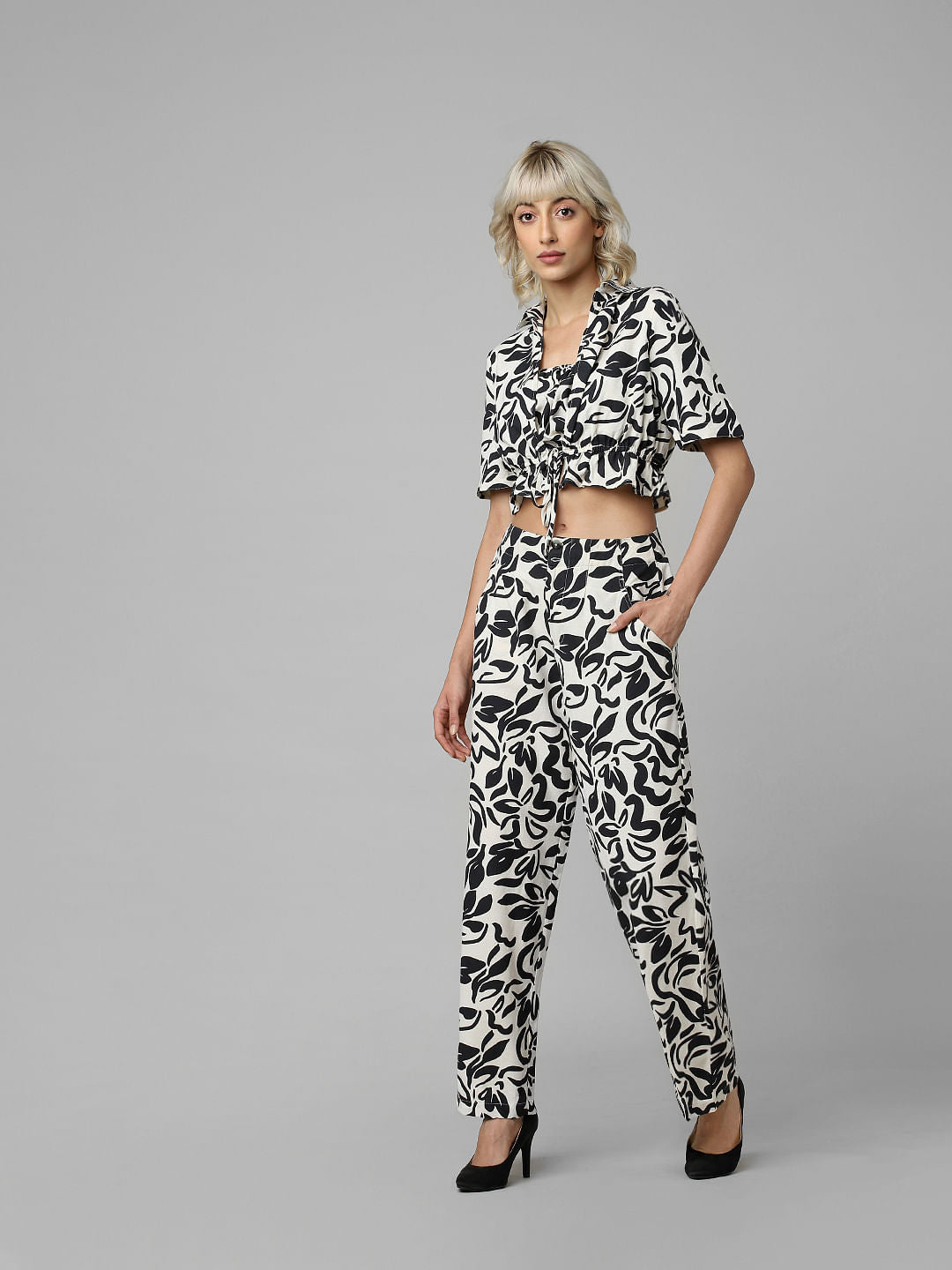 Black Floral Co-Ord Set Cropped Shirt