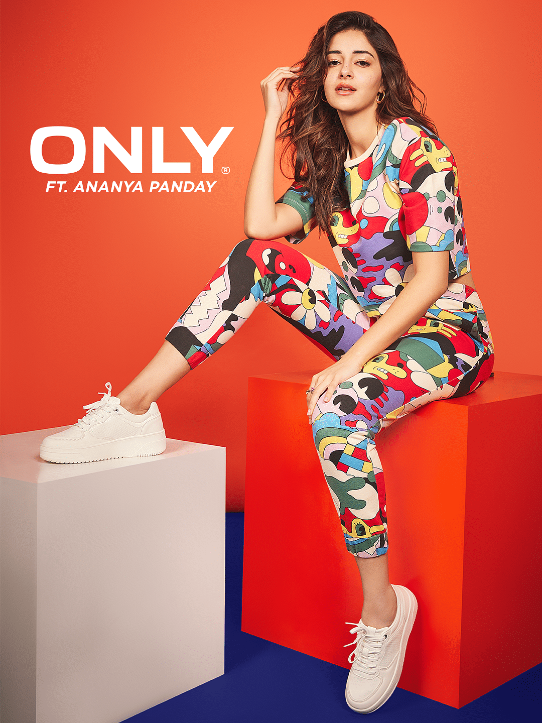 White All Over Print Cropped Sweatshirt