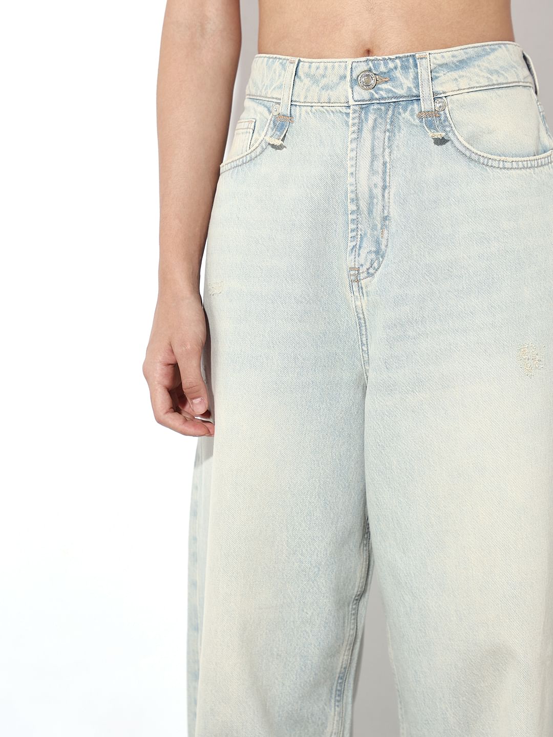 Light Blue Light Wash Baggy Jeans
