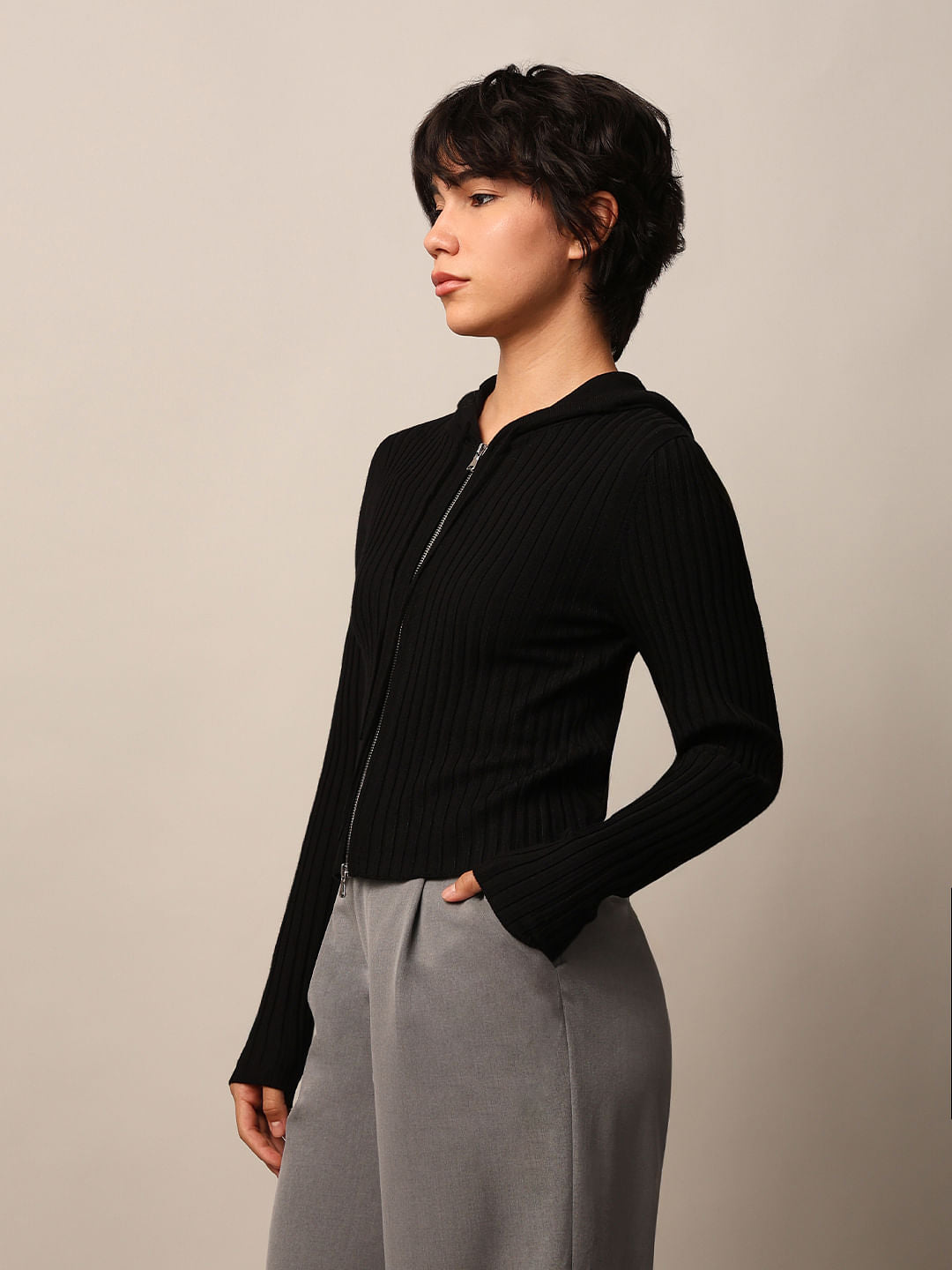 Black Ribbed Hooded Pullover