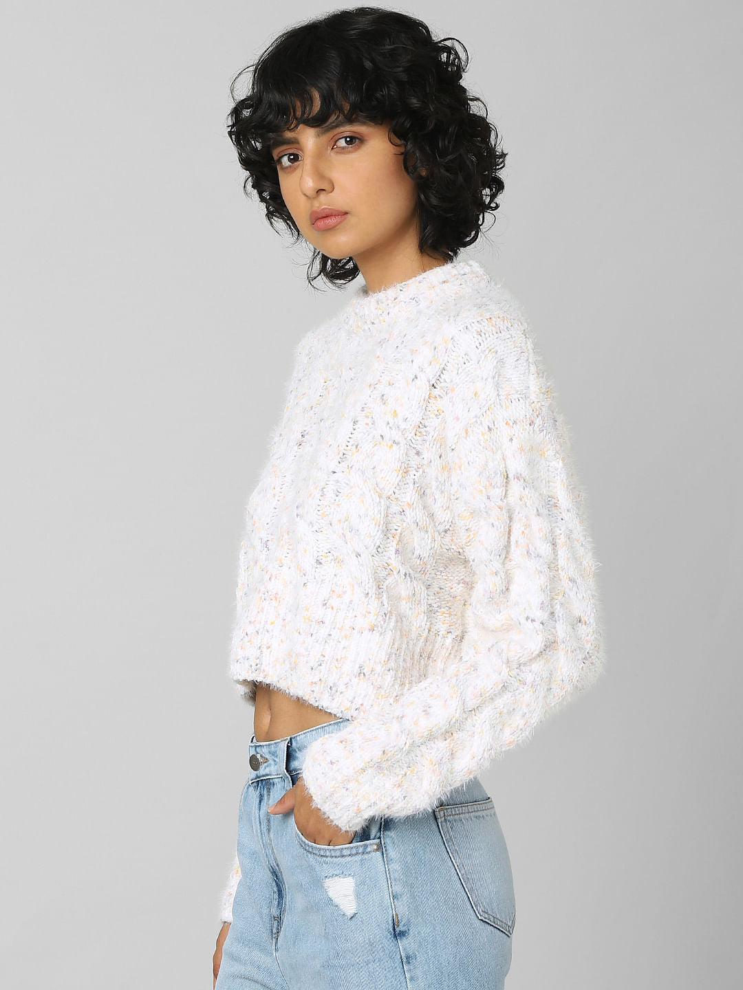 White Cropped Cable Knit Pullover