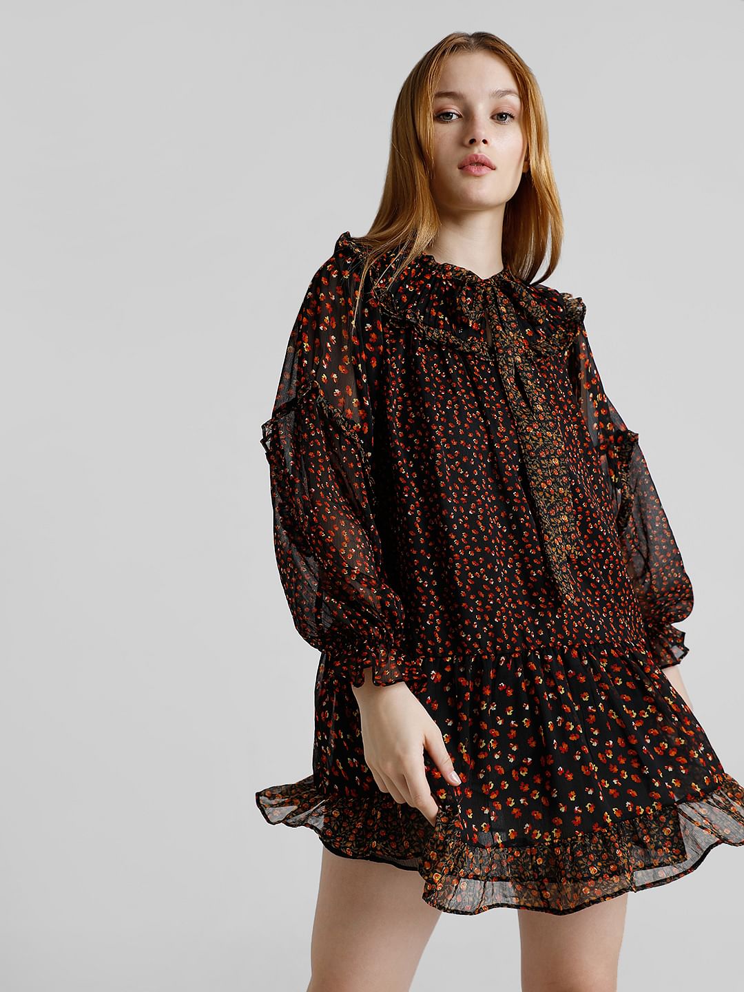 Black Floral Print Shift Dress1