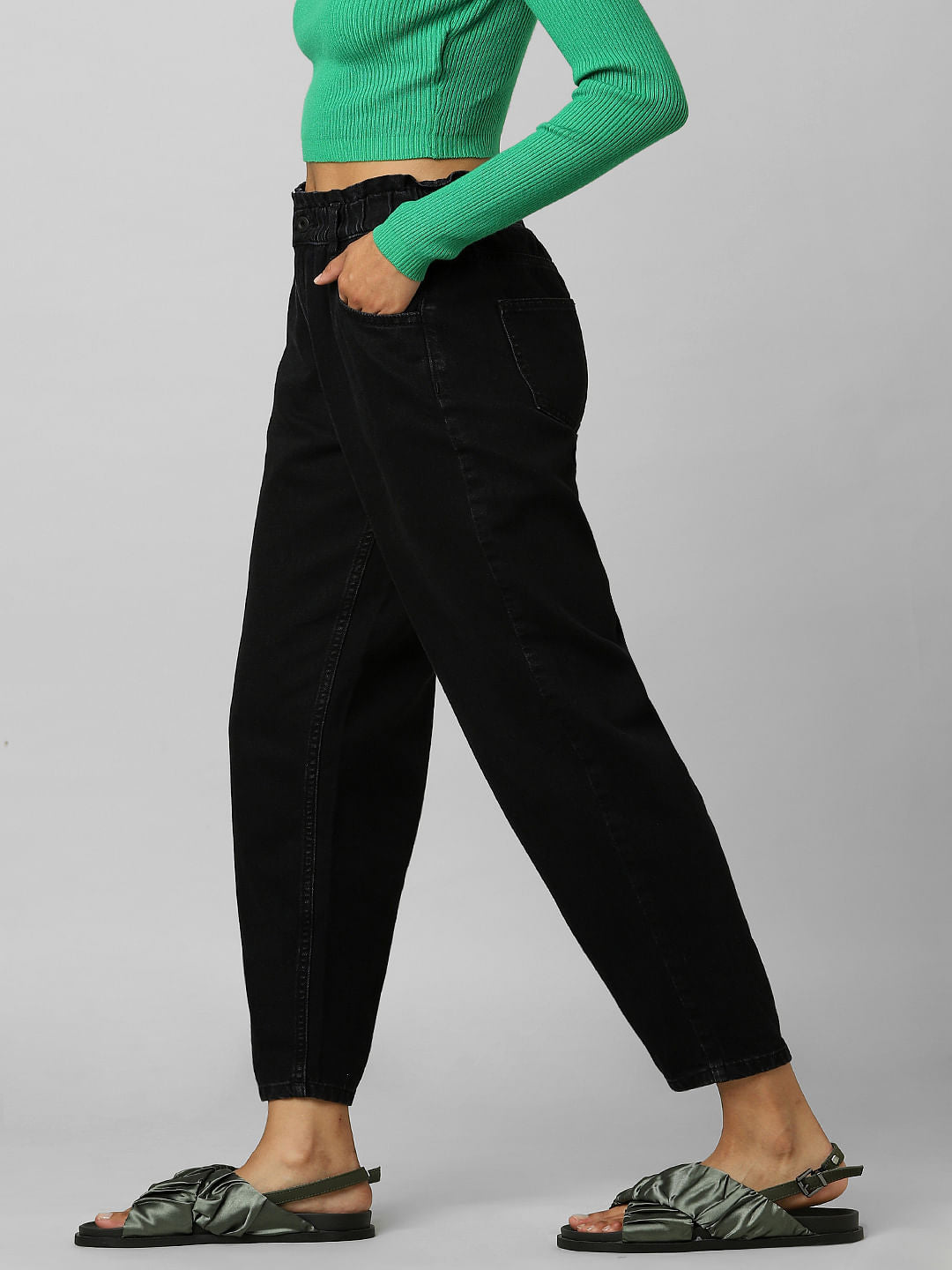 Black High Rise Paperbag Carrot Fit Jeans