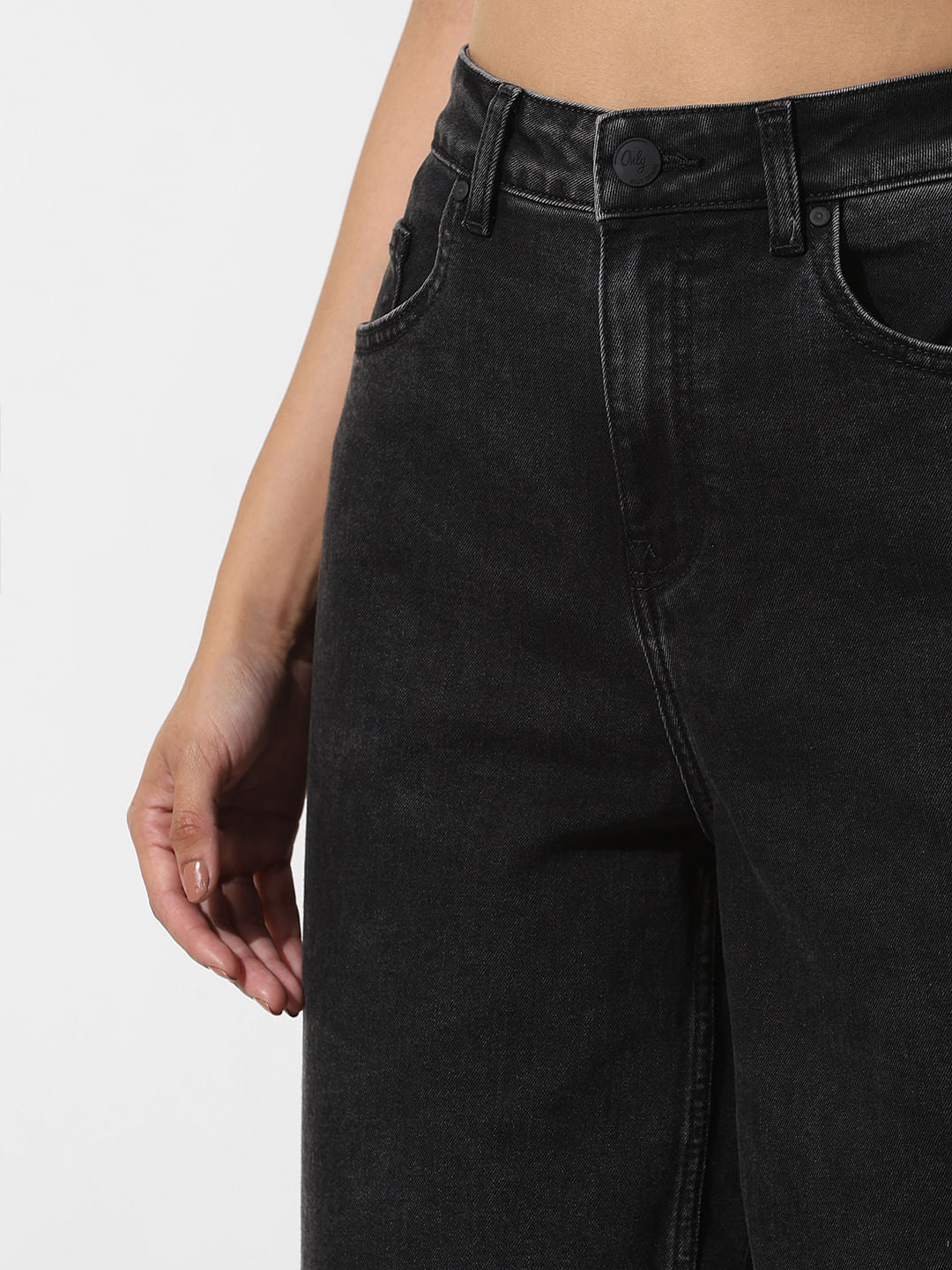 Black High Rise Straight Fit Jeans