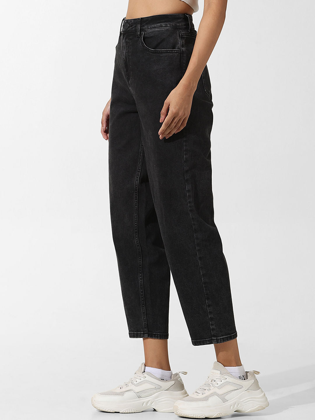 Black High Rise Straight Fit Jeans