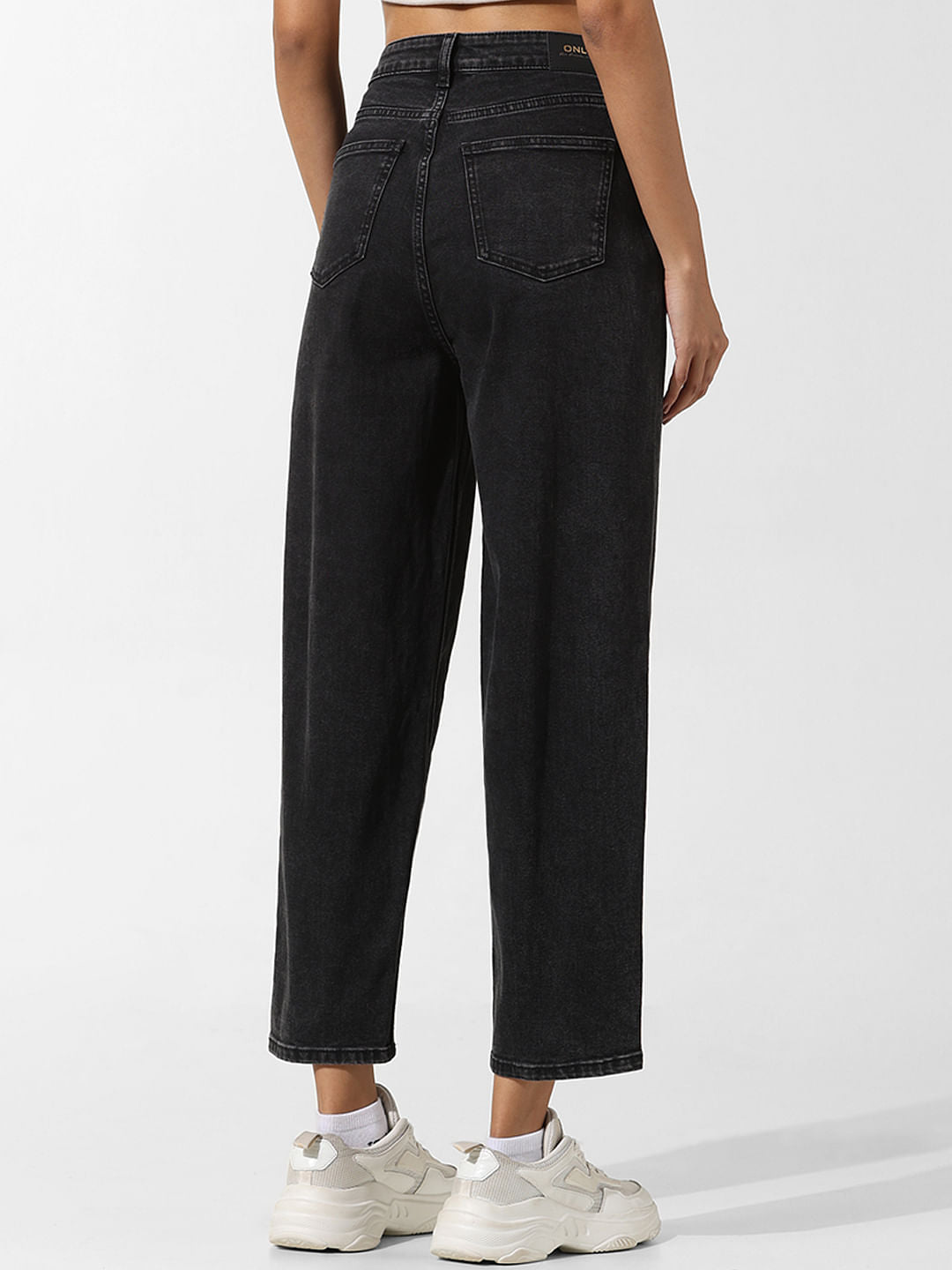 Black High Rise Straight Fit Jeans