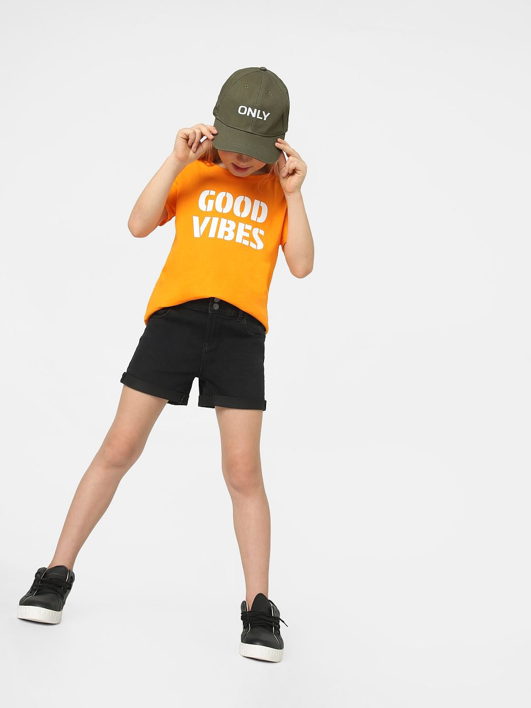 Girls Black Mid Rise Denim Shorts