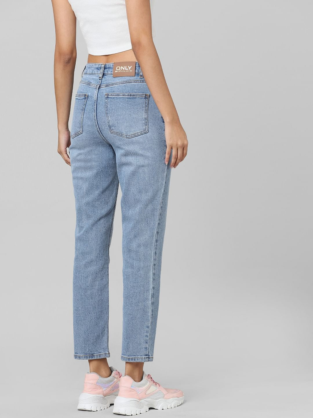 Light Blue High Rise Straight Fit Jeans