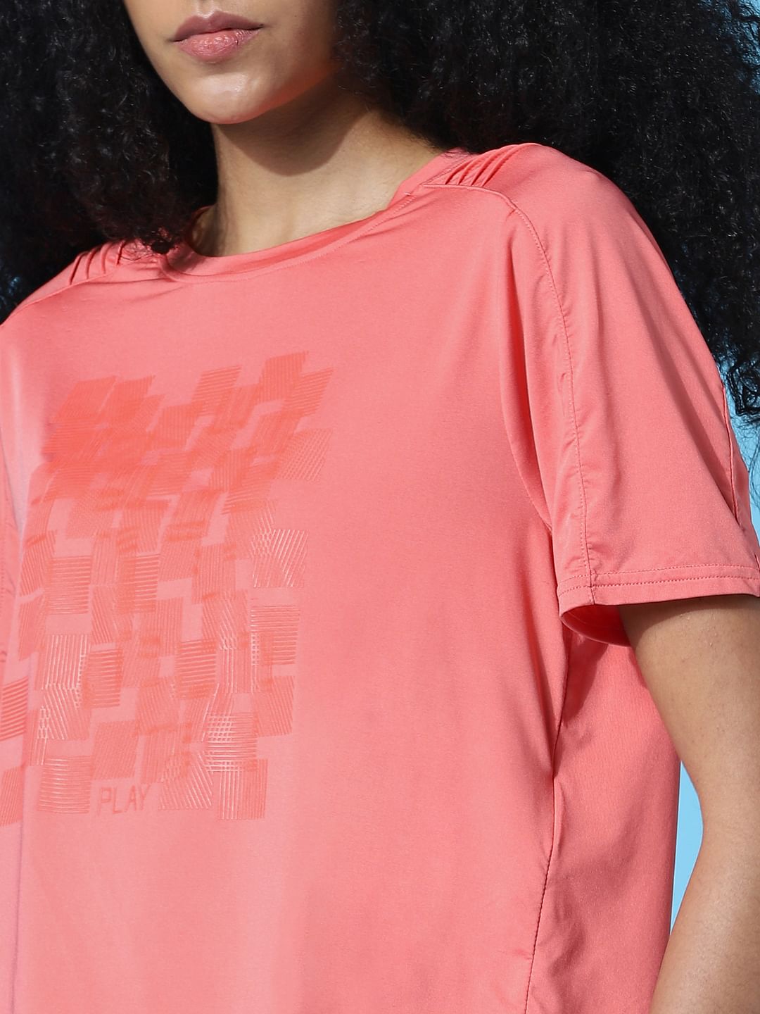 Play Coral Cropped Training T-Shirt