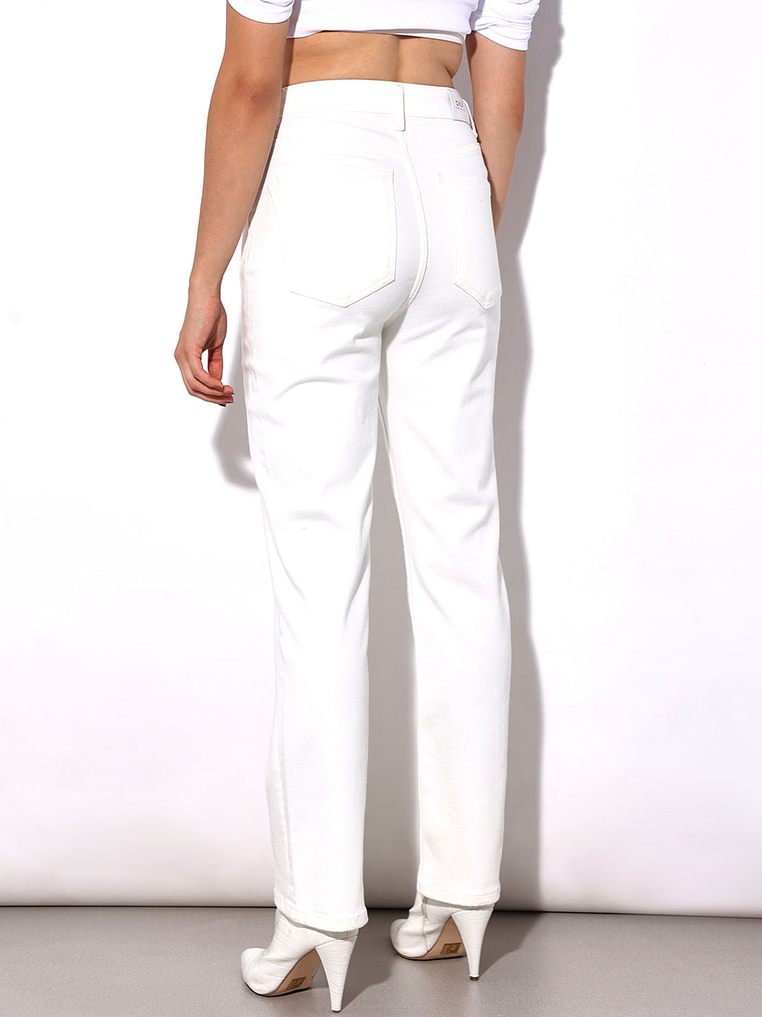 White High Rise Straight Fit Jeans
