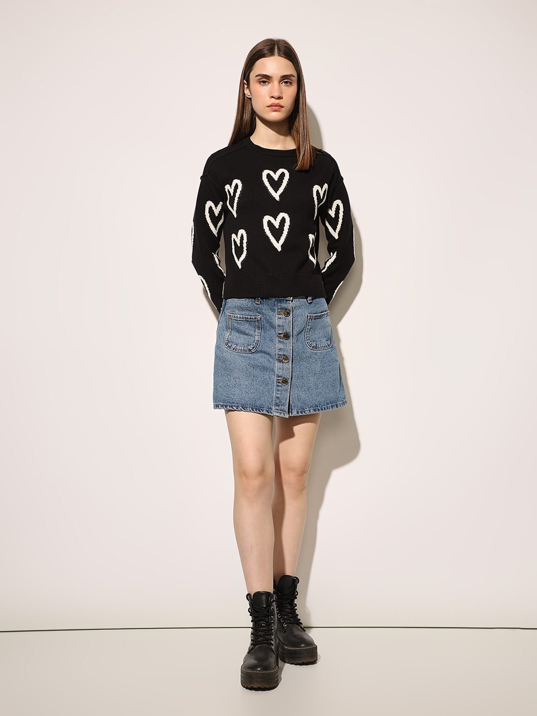 Black Heart Print Pullover