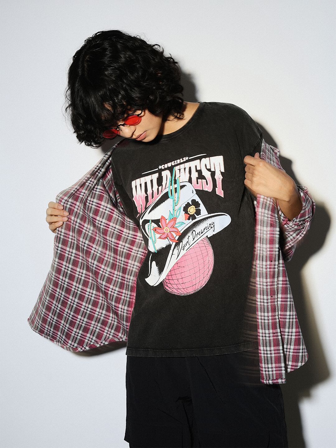 Black Graphic Print T-Shirt