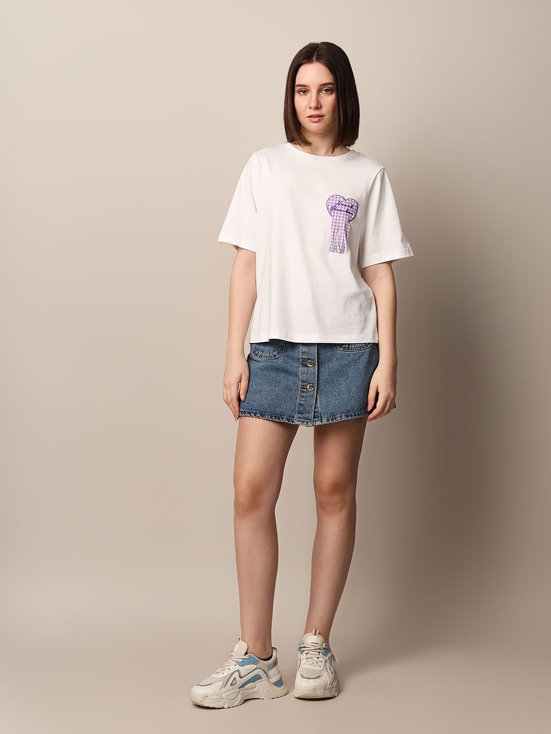 White Appliqu Print T-Shirt