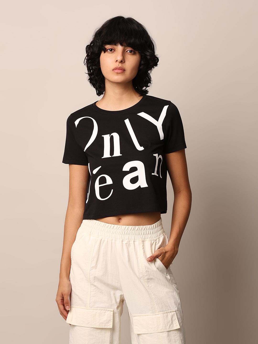 Black Printed Cropped T-Shirt
