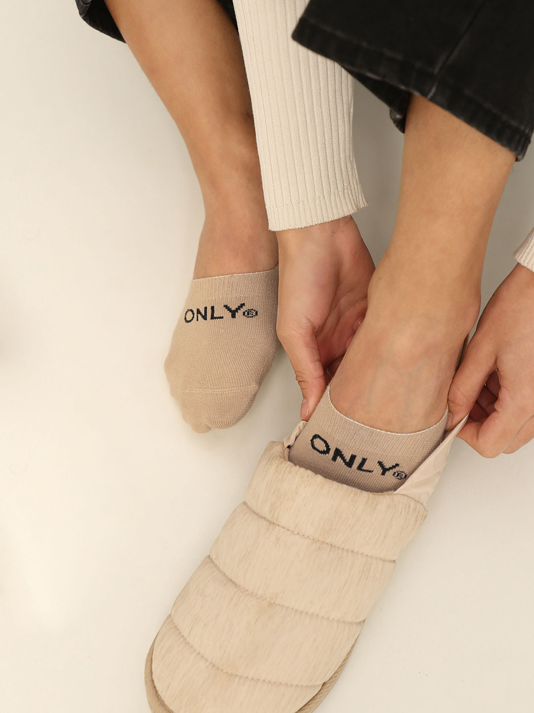 Nude Pack Of 3 No Show Socks