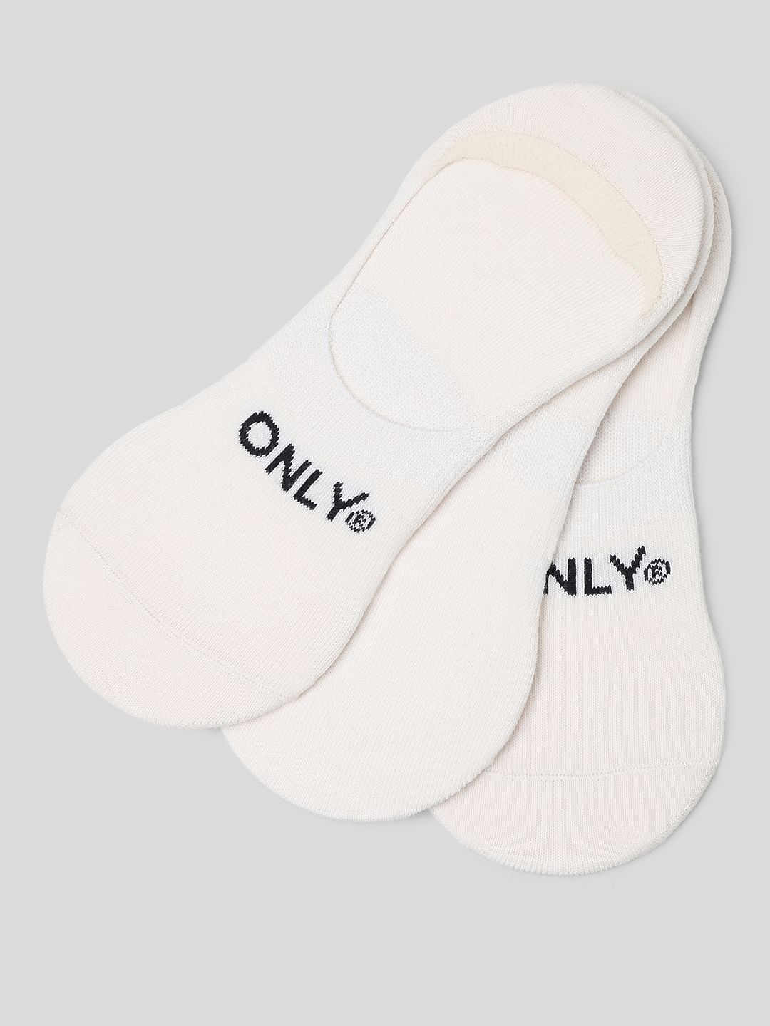 White Pack Of 3 No Show Socks