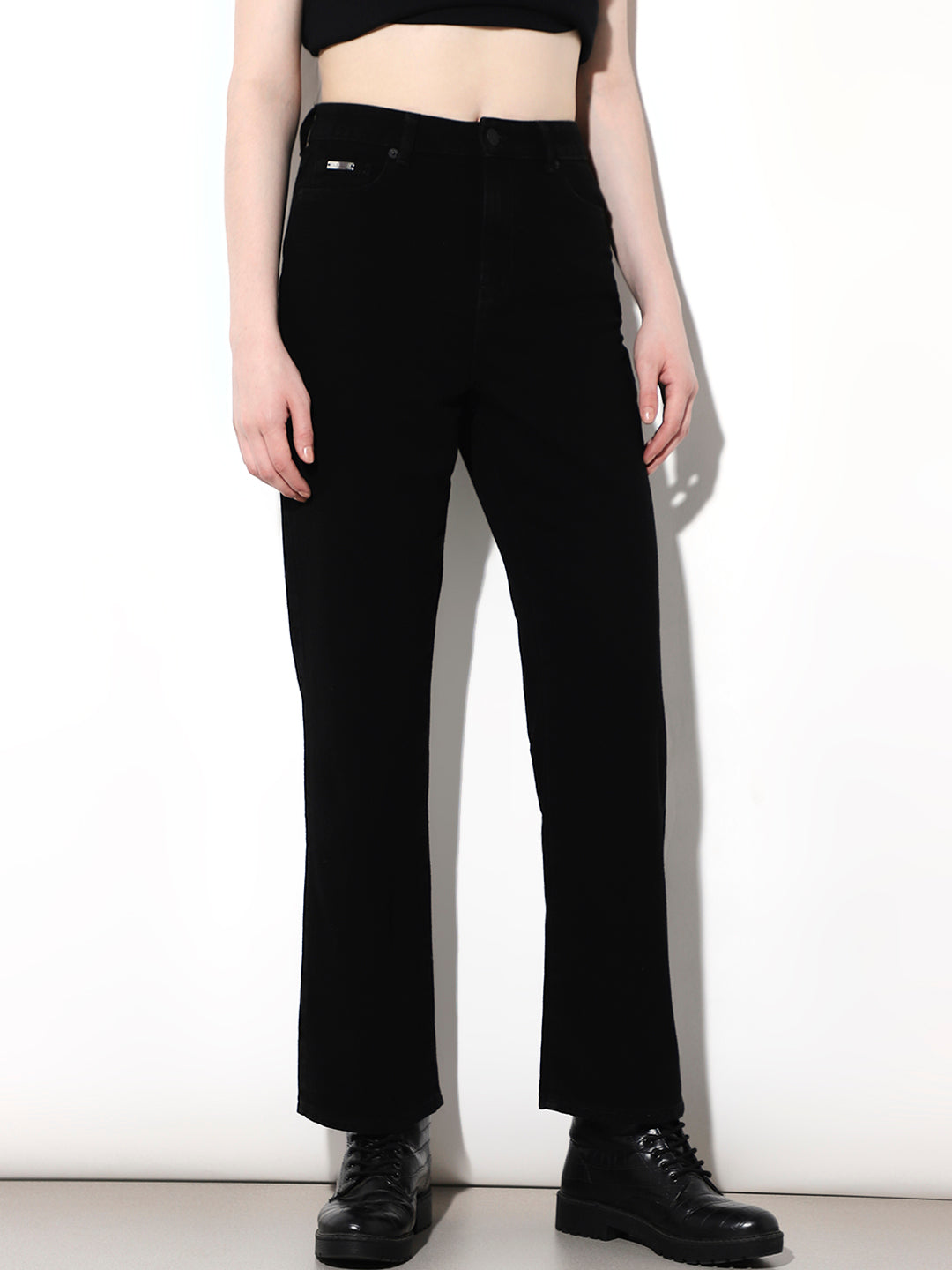 BLACK High Rise Straight Fit Jeans