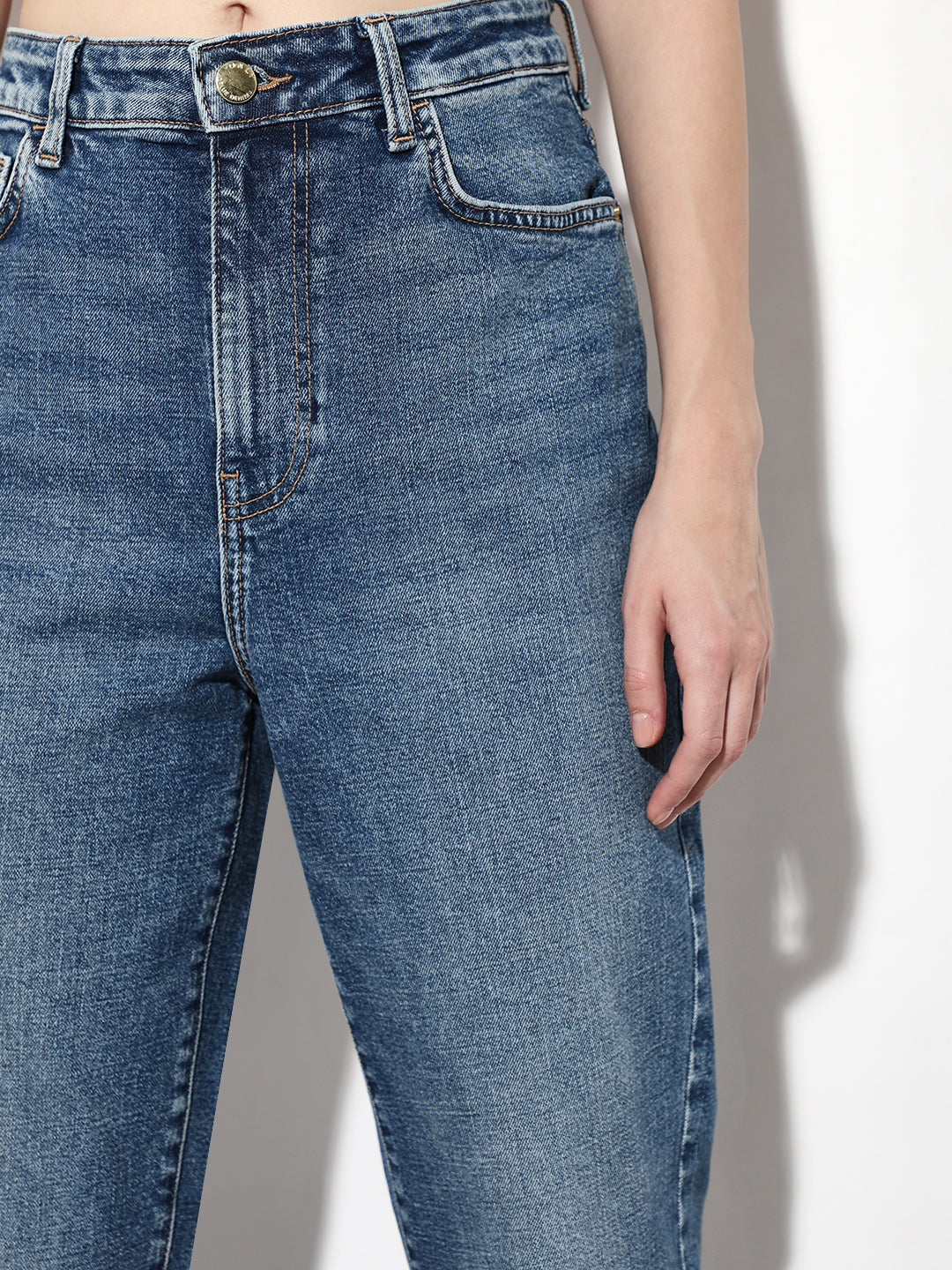 Blue High Rise Straight Fit Jeans