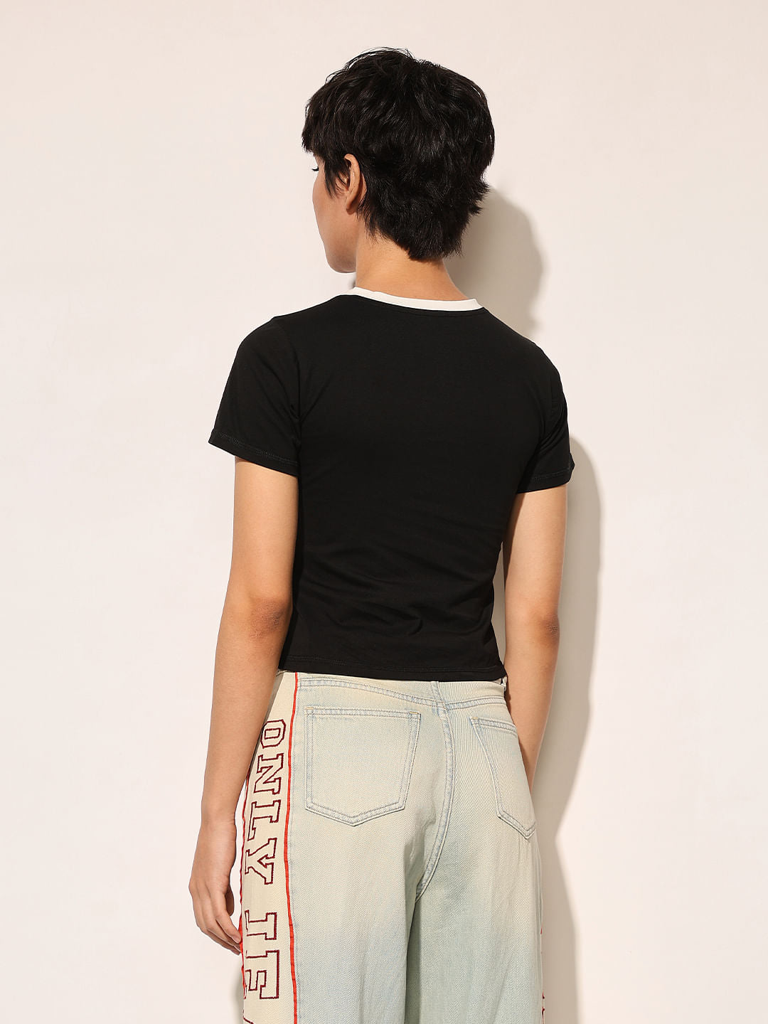 Black Printed Cropped T-Shirt