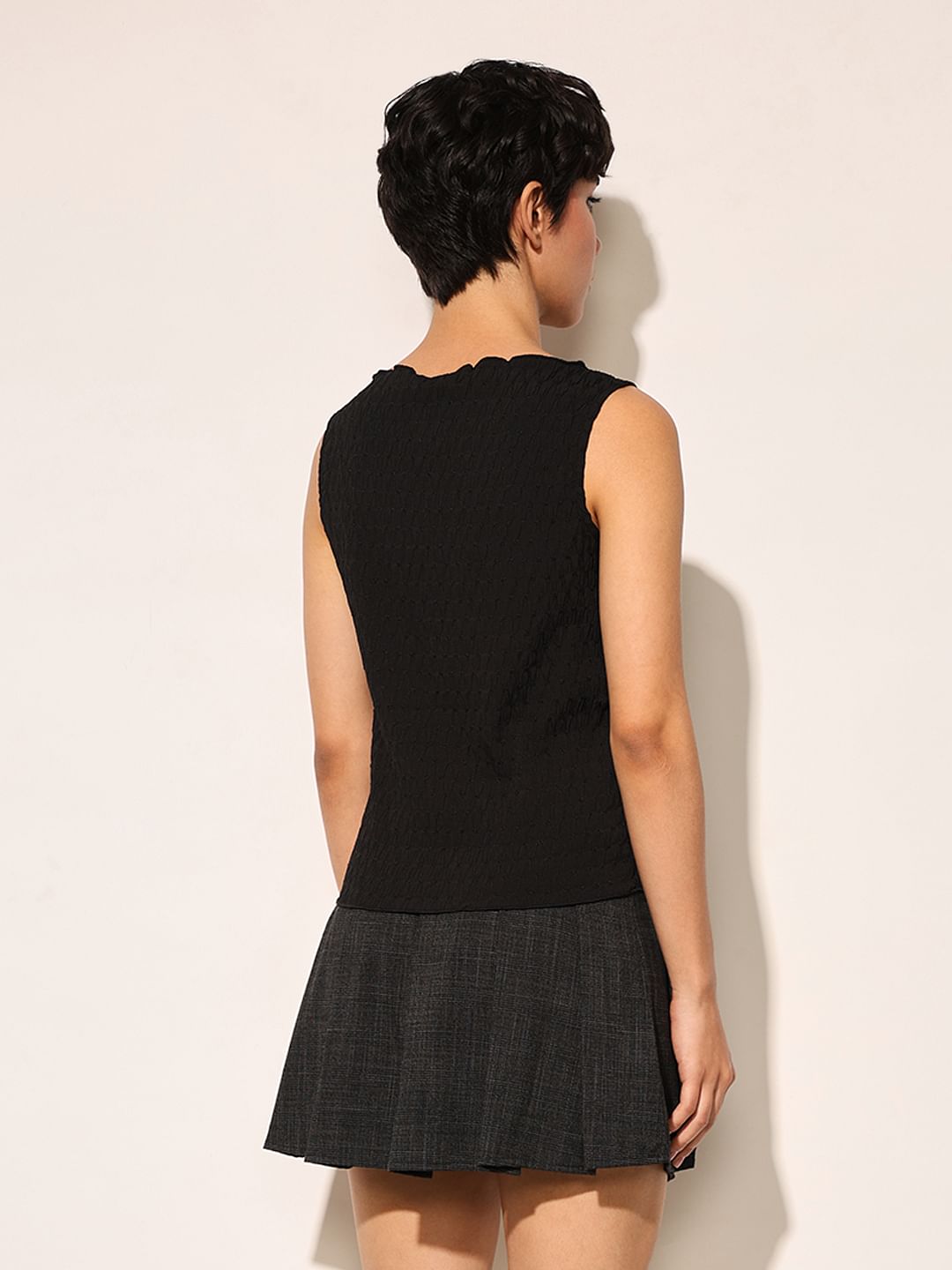 Black Sleeveless Top