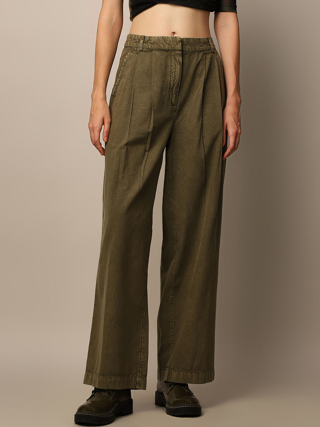 Green Straight Fit Pant