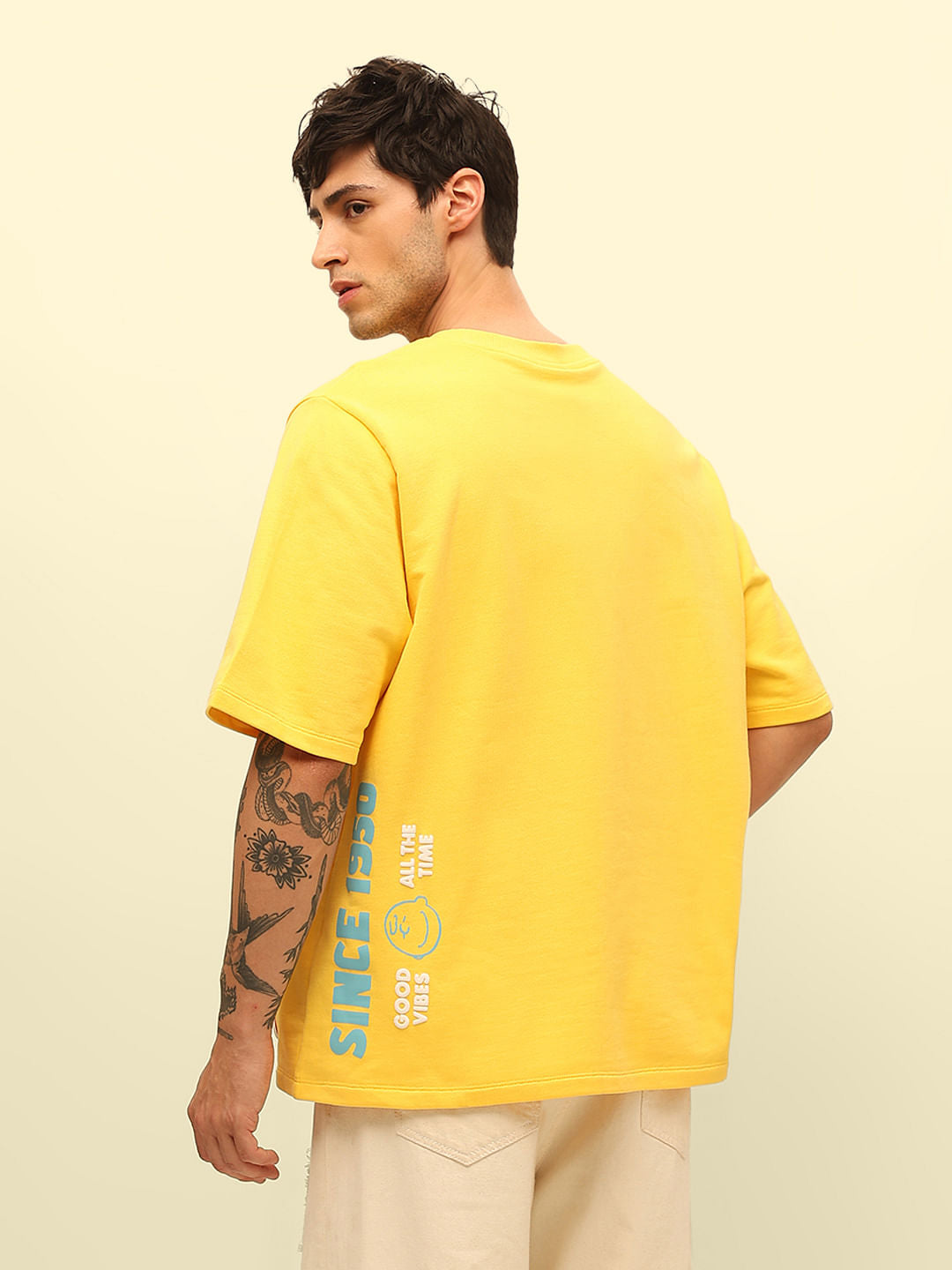 Yellow Peanuts Oversized Unisex T-shirt