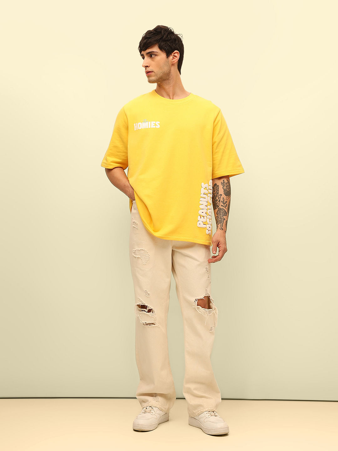 Yellow Peanuts Oversized Unisex T-shirt