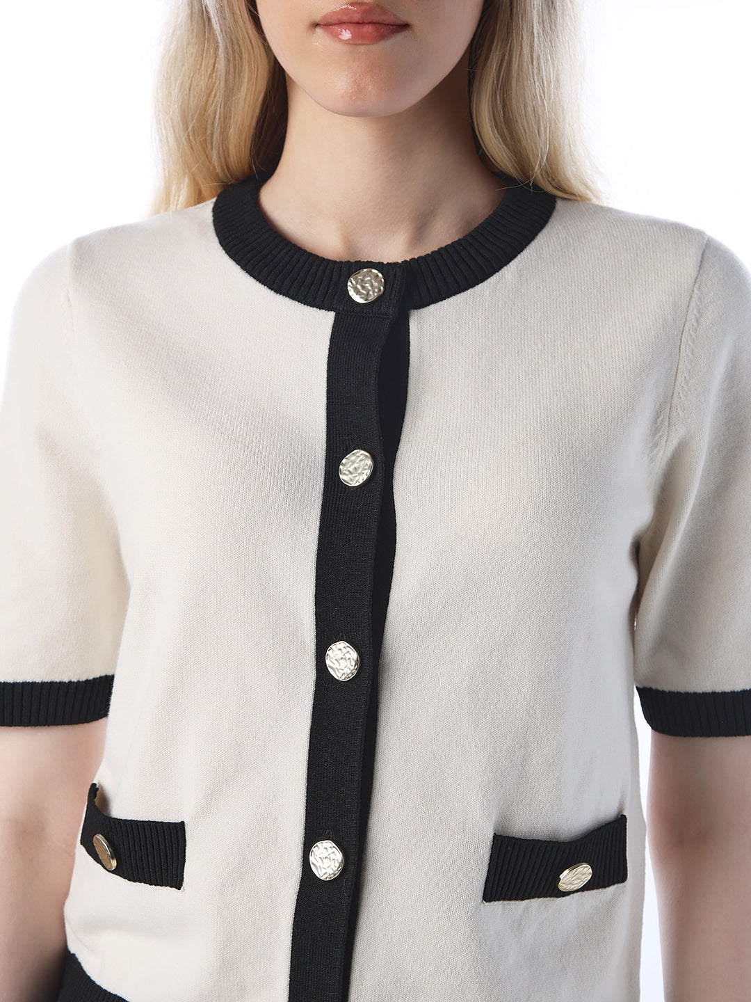 Short Fitted Cardigan