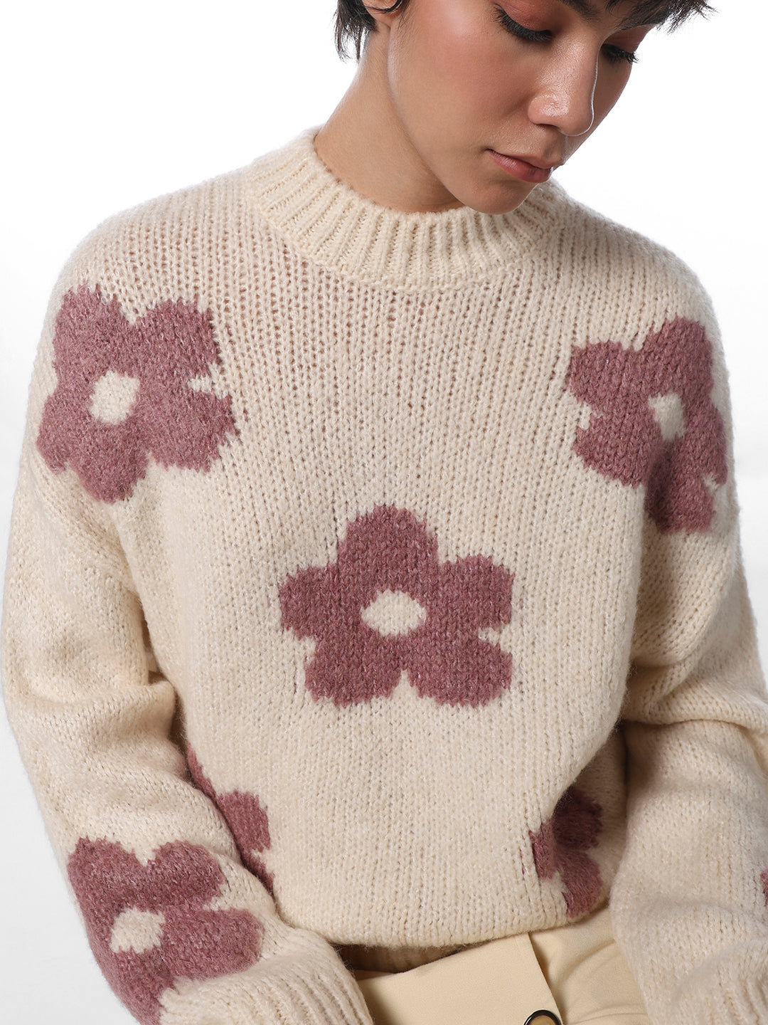 White Floral Pullover