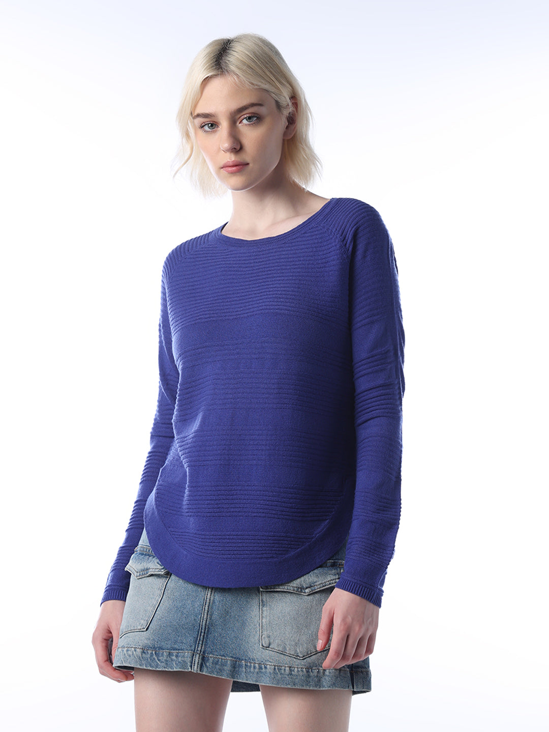Structured Knitted Pullover - Blue